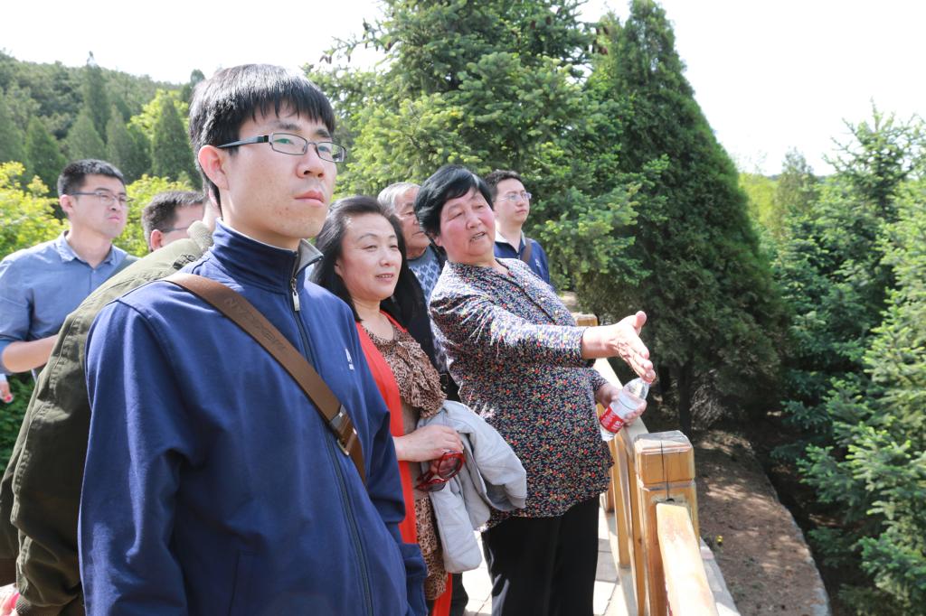 铁姑娘实地讲堂课